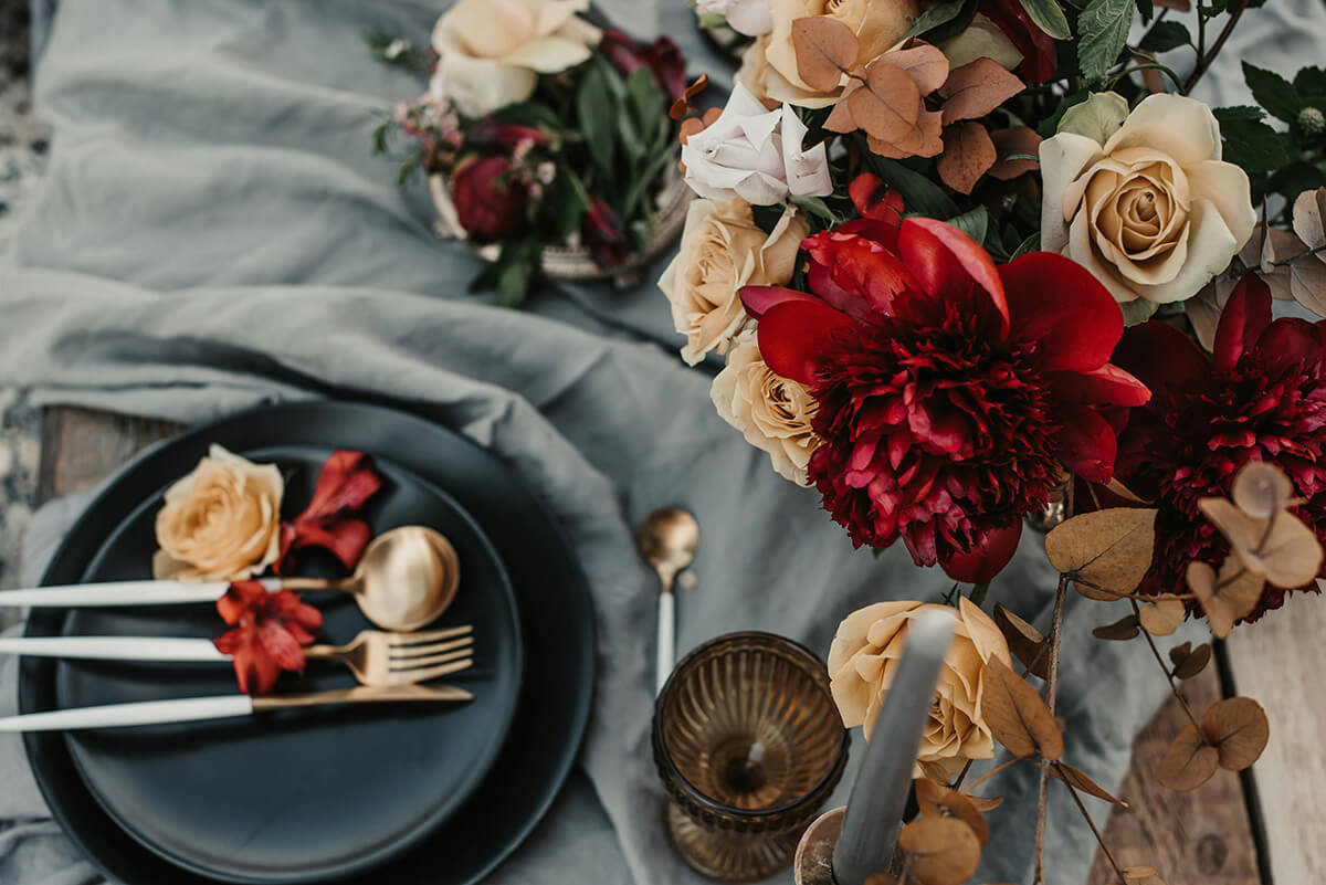 Navigating Holiday Consumption: An Ayurvedic Reflection on Gut Health, Emotions and Mindful Celebration