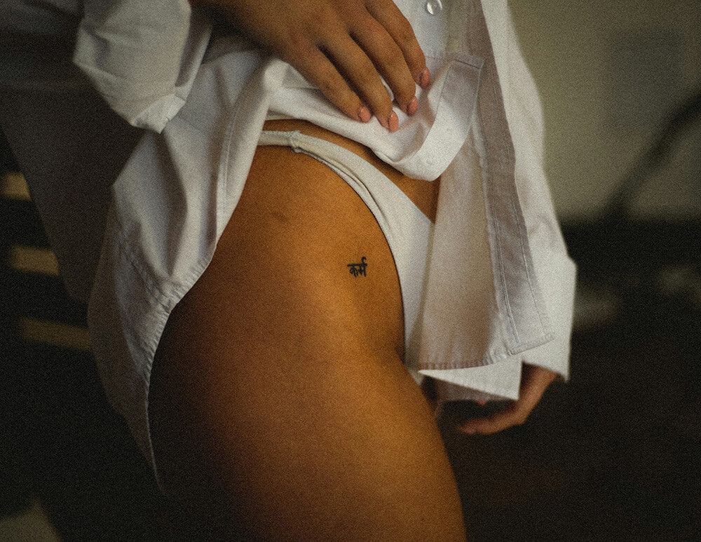 The Ayurvedic Guide to Your Menstrual Cycle: A Monthly Ritual of Beauty, Balance & Renewal