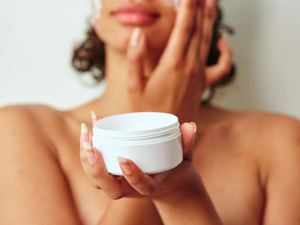 Which Ingredients in Cosmetics Age Your Skin (And What to Use Instead According to Ayurveda)