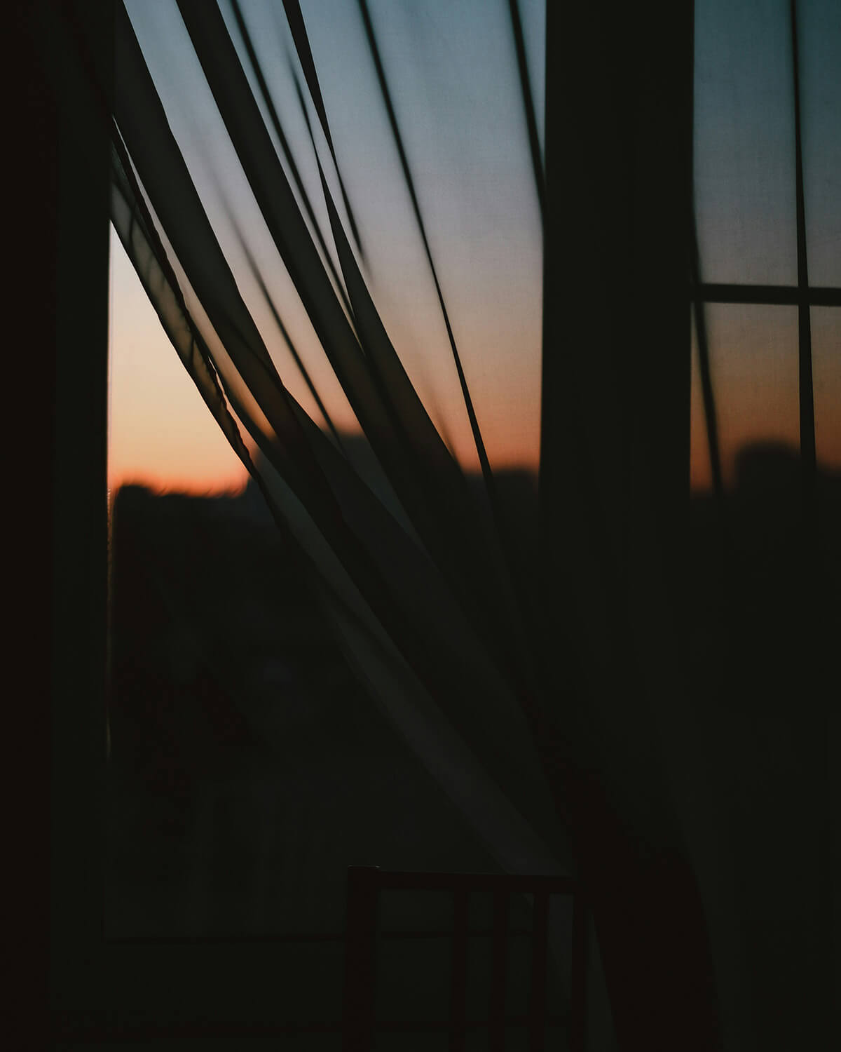 Why an Evening Routine Is Just as Important as a Morning Routine